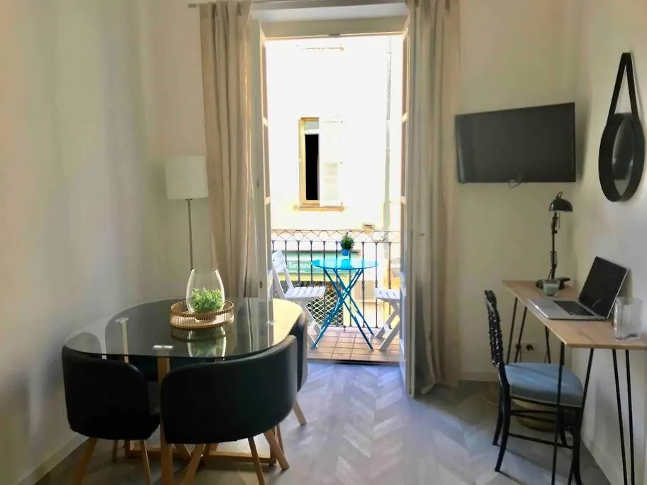Chez Fanny - Ravissant 2 Pieces Avec Balcon Apartamento Antibes